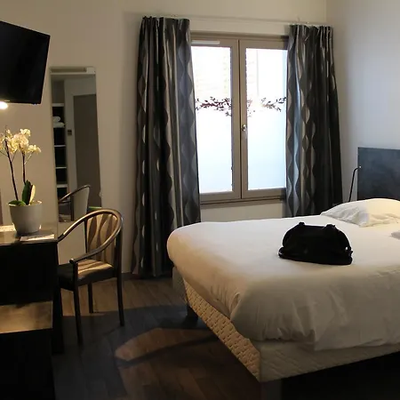 Le Va Bien Hotel