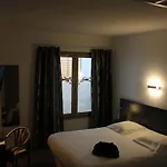 Hotel Le Va Bien 2*